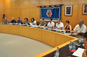 L'Ajuntament acorda instal·lar un monument simbòlic de l'atemptat a la zona del port