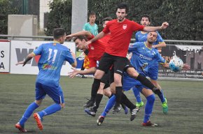El Cambrils Unió goleja al Torreforta i recupera el liderat del grup 