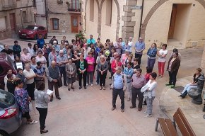 Concentració a Vandellòs i l'Hospitalet de l'Infant per rebutjar l'empresonament dels presidents de l'ANC i d'Òmnium Cultural