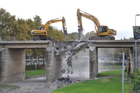 Comença l'enderroc del pont de l'antiga N-340