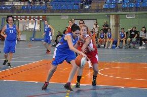El CB Cambrils femení venç in extremis a la pista del CB Calafell