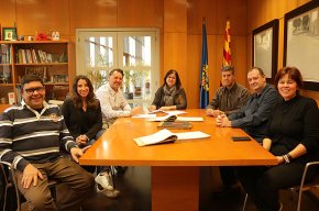 La Confraria de Pescadors cedeix el seu fons documental a lArxiu Municipal