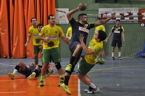 Quart empat consecutiu del Club Handbol Cambrils 