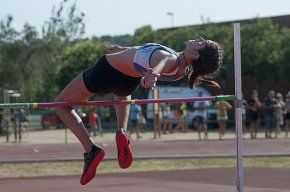 Bon rendiment dels atletes del Club Atletisme Cambrils al Control territorial de desembre en pista