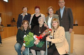 FA 10 ANYS: La cambrilenca Lorenza Muniesa rep un reconeixement oficial pels seus 100 anys de vida
