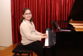 Maria Martí obté el segon premi de piano al VII Concurs Vila de Salou