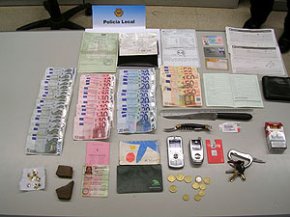 La Policia Local deté un home per un delicte contra la salut pública per possessió de 49 grams d'haixix