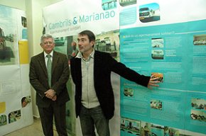 El cònsol de Cuba es reuneix a Cambrils amb els membres del Comitè d'Agermanament Solidari Cambrils Marianao