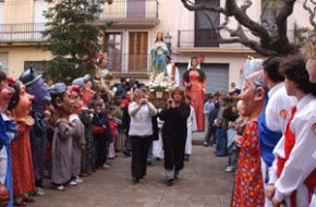 Quatre entitats festives van participar en el seguici popular de la Festa Major