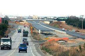 El regidor d'Urbanisme no vol que s'obri al trànsit la variant de l'N-340 fins que no estiguin enllestits tots els trams