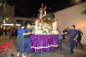 Es trasllada la imatge de Jesús Natzarè des de la parròquia de Sant Pere fins a la parròquia de Santa Maria