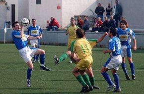 Derrotes del FC Cambrils i l'Oleastrum en futbol i del CB Cambrils, en bàsquet