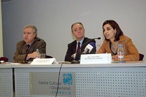 Turisme de Cambrils fa entrega d'un reconeixement als establiments que han participat en la certificació "Destinació de Turisme Familiar"
