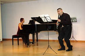 Els músics Jacint Gisbert i Roser Berengueras ofereixen un concert de clarinet i piano al Centre Cultural