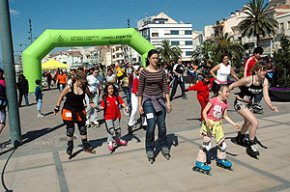 95 persones participen en la primera Patinada Popular, que va anar des del port fins a Vilafortuny 