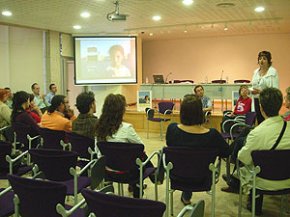 Es fa la presentació pública de la campanya d'acollida de nens sahrauís per informar les famílies acollidores
