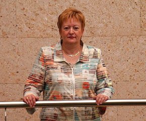 Carme Cros [alcaldable per PP]:
Lactual equip de govern ha demostrat que està malbaratant els diners