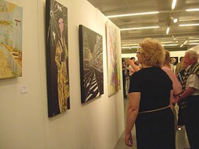 S'inaugura a la Sala Àgora la 27a edició de l'exposició "Artistes locals de Cambrils" 