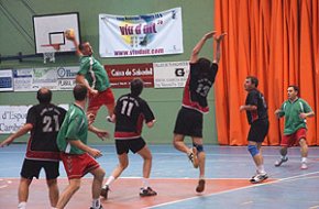 Cambrils acull les finals de la Copa Catalunya, Copa Federació i Lliga Catalana màsters d'handbol