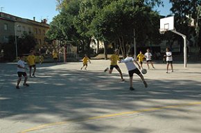Se celebren durant tot el cap de setmana les Festes del Barri del Nou Cambrils