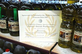 L'oli de la Cooperativa, guardonat amb la medalla de plata de l'Agència de Valoració de Productes Agrícoles París 2007
