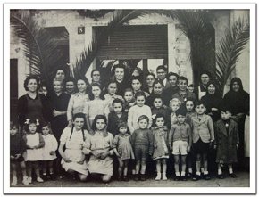 Festa de barris al barri de la Platja [Anys 1945-1946]