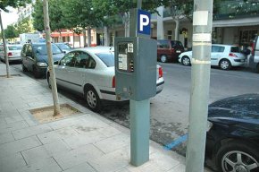 S'aprova per ple la creació de la societat municipal d'aparcaments