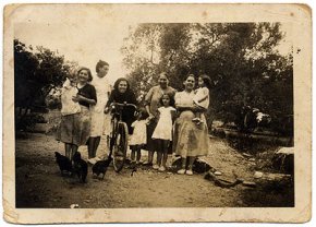 Família al tros [Any 1941]