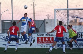 Meritori empat del Cambrils Club Hoquei a la pista del líder, el Vilanova