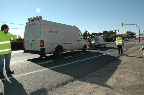 S'inicien els treballs previs a les obres de la nova rotonda a la intersecció de l'N-340 amb la carretera de Montbrió 