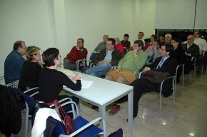 La creació d'un Consell Consultiu de Seguretat és un dels objectius marcats en la primera reunió de totes les associacions de veïns de Cambrils