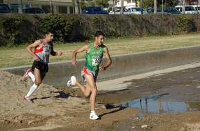 Més de 100 atletes participen a la 29 edició del Cros de Cambrils