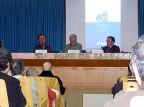 Es presenta al port de Tarragona un llibre d'homenatge al cambrilenc Josep Lluís Savall Rom