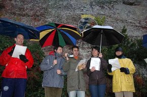 La Penya Cicloturista Cambrils realitza la seva tradicional plantada del pessebre al coll de la Teixeta 