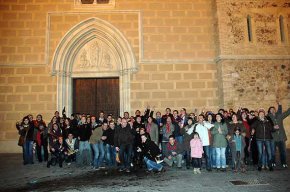 La plaça de l'Església es converteix un any més en l'escenari de la celebració de l'arribada de l'Any Nou