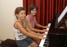 Els alumnes de lEscola de Música, premiats en diversos concursos