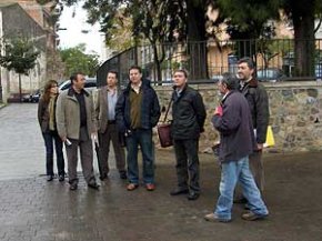 Representants de l'Ajuntament del Vendrell visiten el Barri Antic per conèixer les actuacions del pla integral de millora