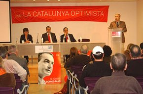 Francesc Vallès (PSC), "Cambrils té massa projectes en marxa com perquè quedin aturats si el PP guanya les eleccions"