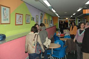 S'inaugura l'exposició "La dona" de l'artista Bali Cejas en homenatge a la figura femenina