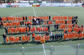 El col·legi Cardenal Vidal i Barraquer celebra la festa esportiva de presentació dels seus equips