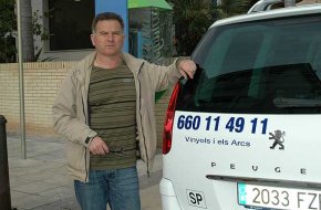 La guerra del taxi es trasllada a Vinyols