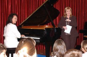 La reconeguda pianista Liliane Questel realitza un concert a l'Escola Municipal de Música de Cambrils 