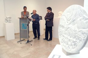 "Un Cant a la Pedra" de l'escultor Mariano Andrés Vilella i els seus alumnes mostra els diferents estils de treballar el marbre 