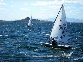 El regatista cambrilenc Luis García aconsegueix la classificació per al mundial de Laser 4.7