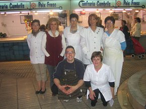 Els Mercats Municipals de Cambrils s'adhereixen al programa "Voluntariat per la llengua"