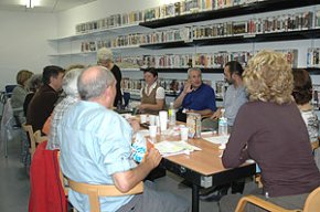 Nova trobada del Club de Lectura adult de la Biblioteca per parlar sobre els tòpics literaris