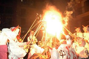"Els Cagarrieres" porten la II Trobada de Diables del Baix Camp a Cambrils en motiu del seu 5è aniversari