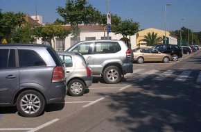 Els veïns del Barri Antic faran una recollida de signatures en contra de la zona blava