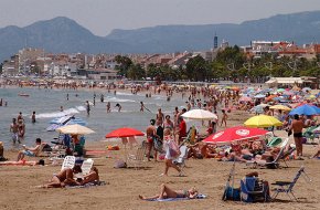 El pont festiu de Sant Joan enceta la temporada d'estiu a Cambrils