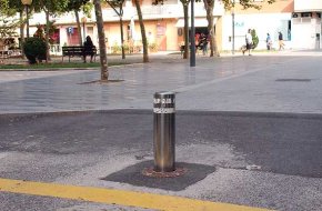 Els veïns del port no aconsegueixen cap reducció de les zones blaves al seu barri